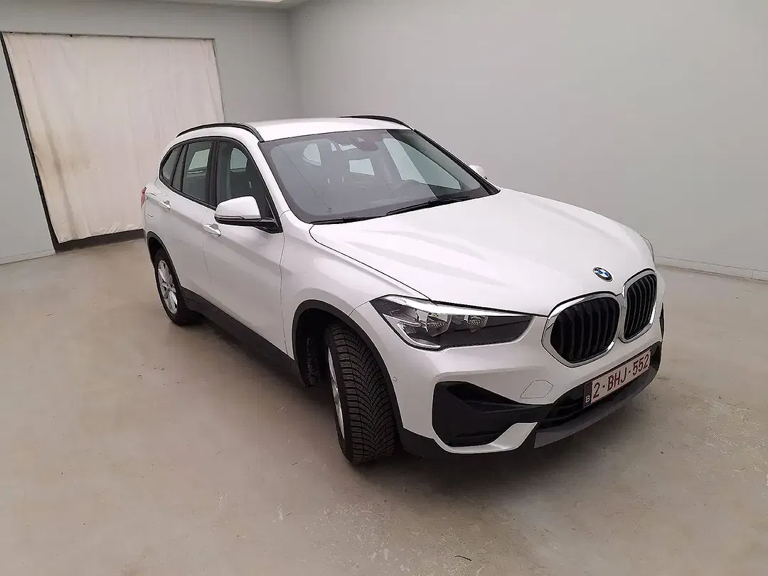 BMW X1 - Thumbnail 2
