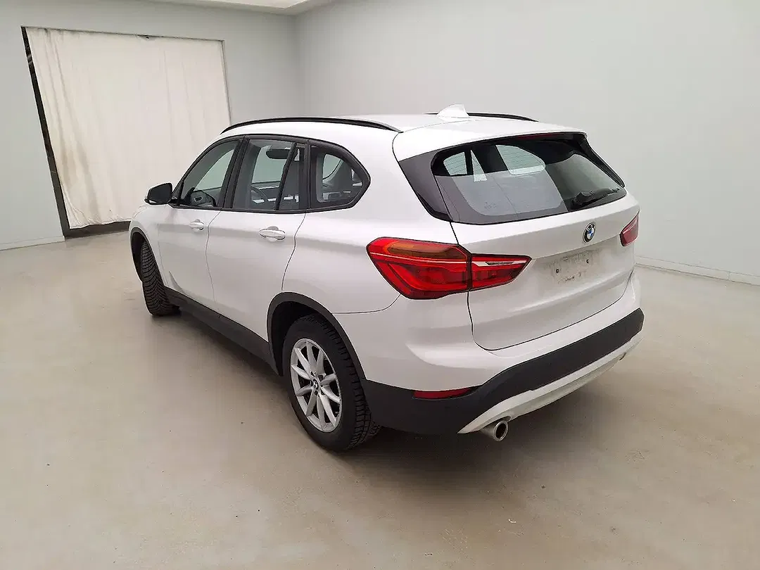 BMW X1 - Thumbnail 4
