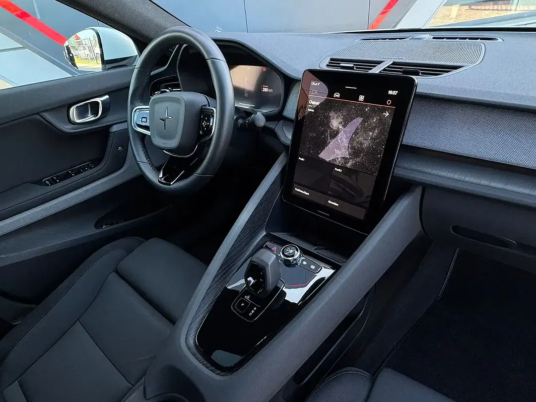 Polestar 2 - Thumbnail 12