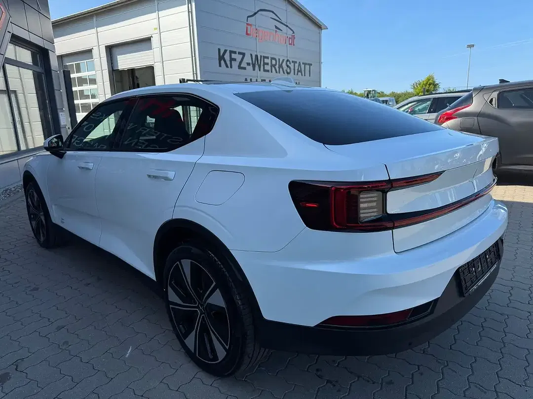 Polestar 2 - Thumbnail 5