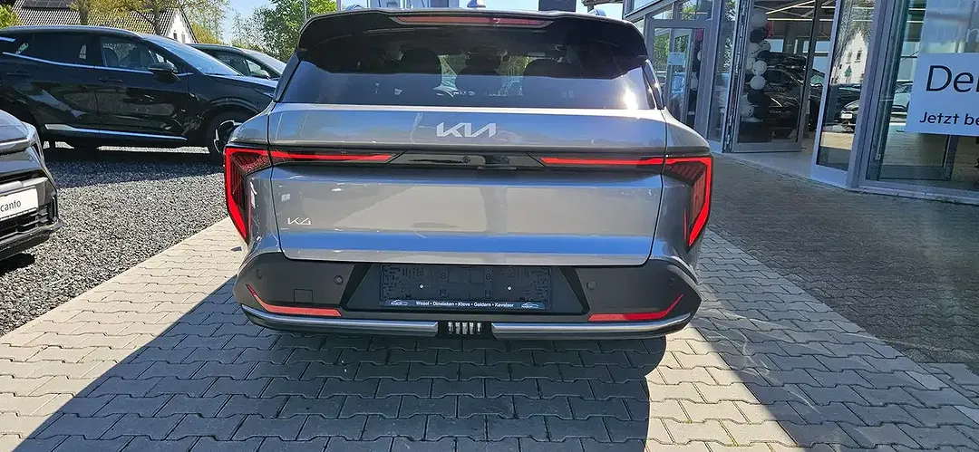 Kia K4 - Thumbnail 5