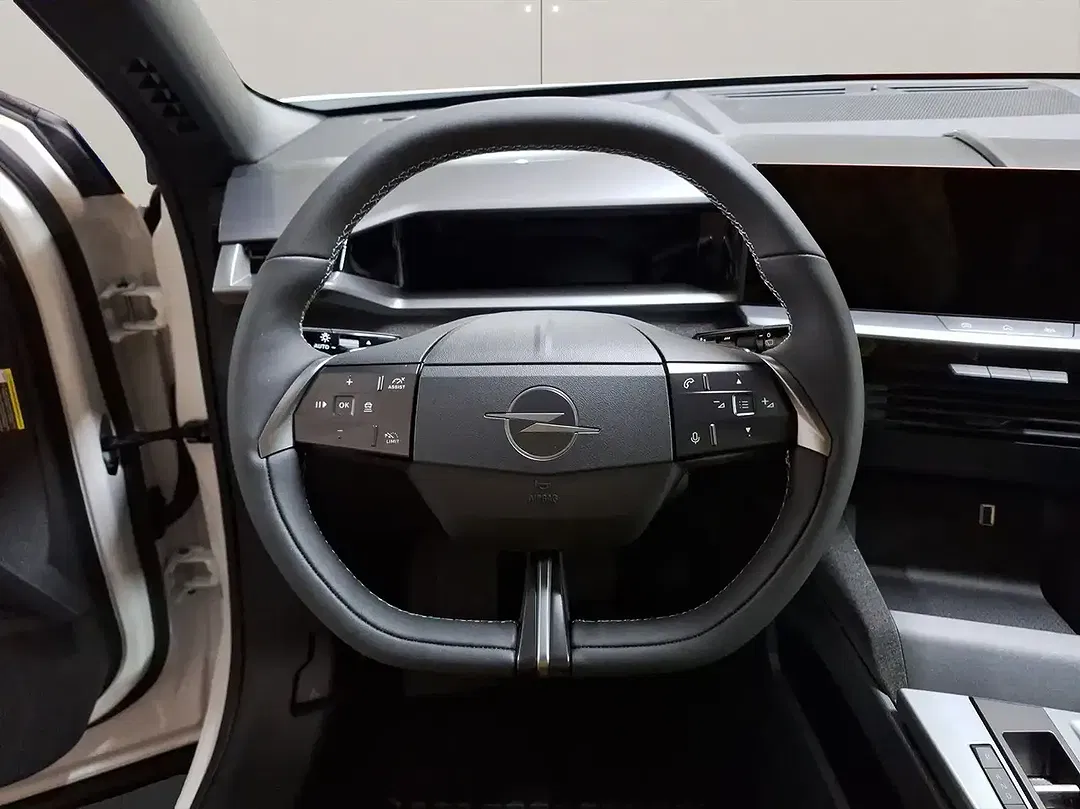 Opel Grandland - Thumbnail 9
