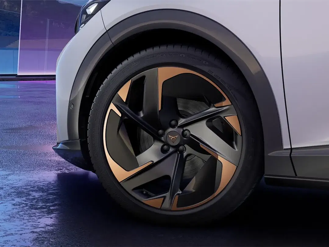 CUPRA Tavascan - Thumbnail 7