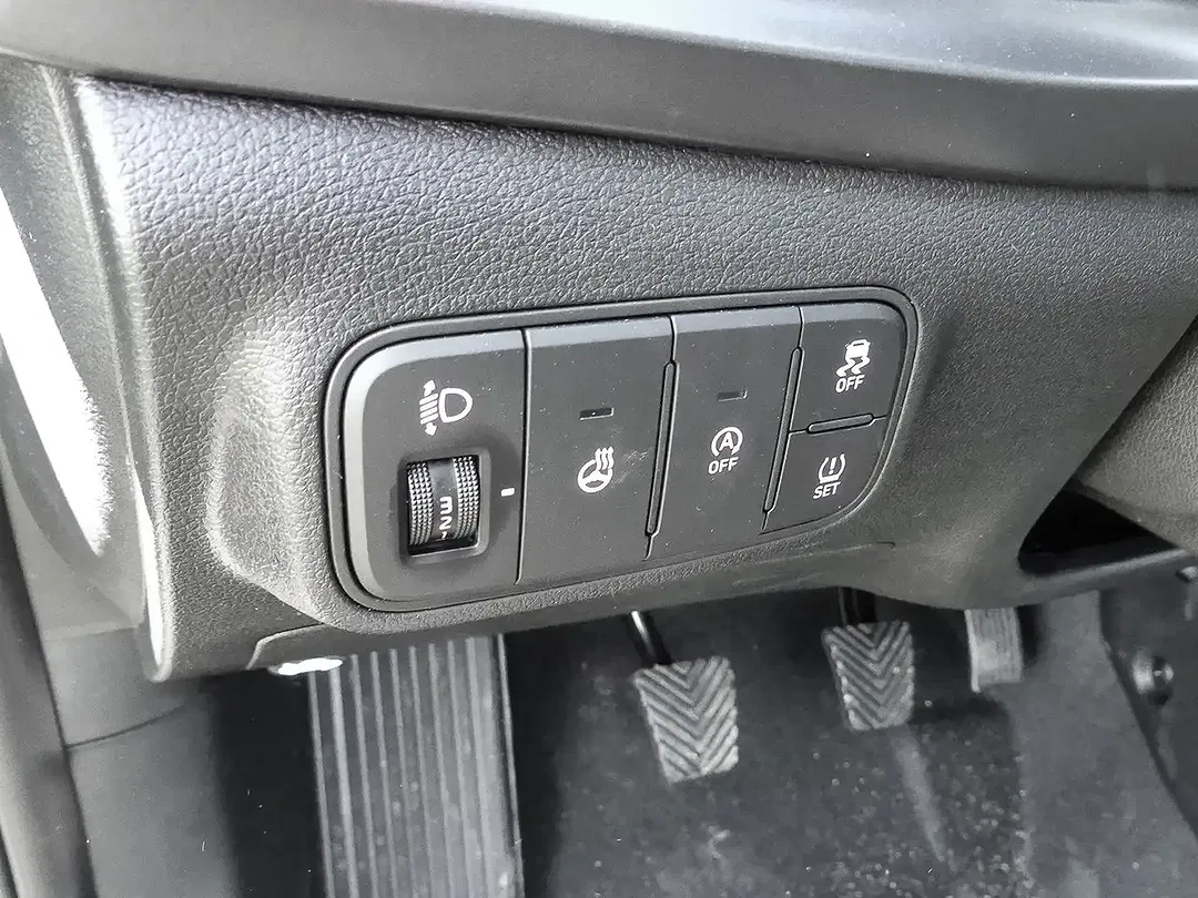 Hyundai i20 - Thumbnail 9