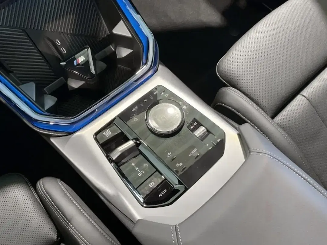 BMW X3 - Thumbnail 13