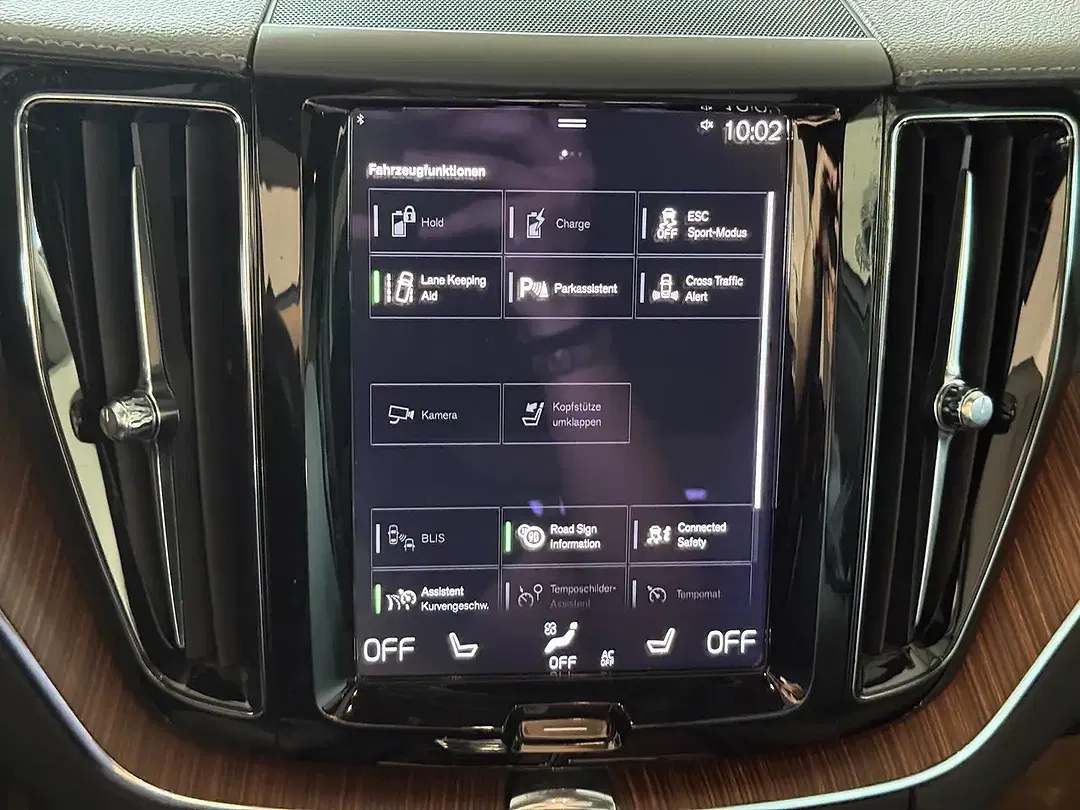Volvo XC60 - Thumbnail 14
