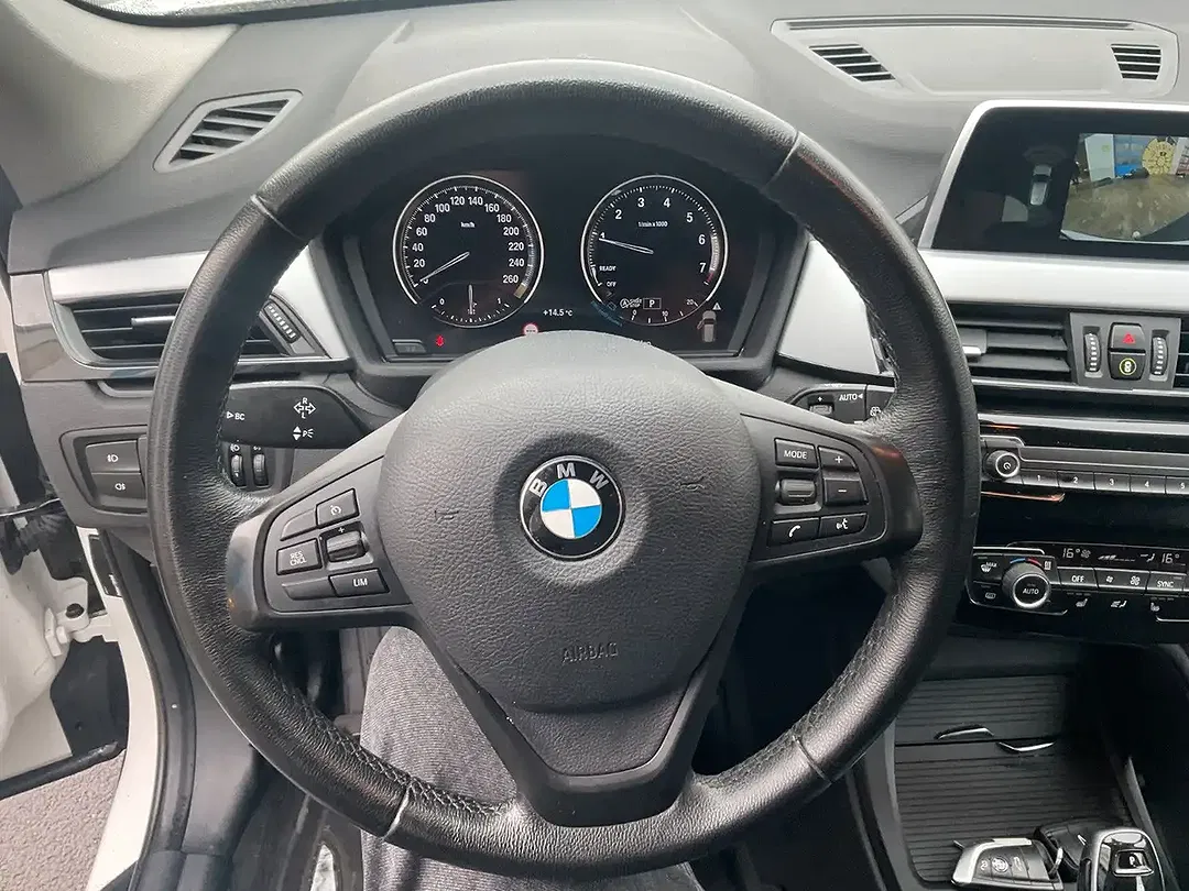 BMW X1 - Thumbnail 13