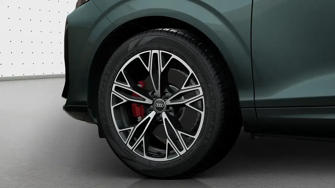Audi Q3 - Thumbnail 8