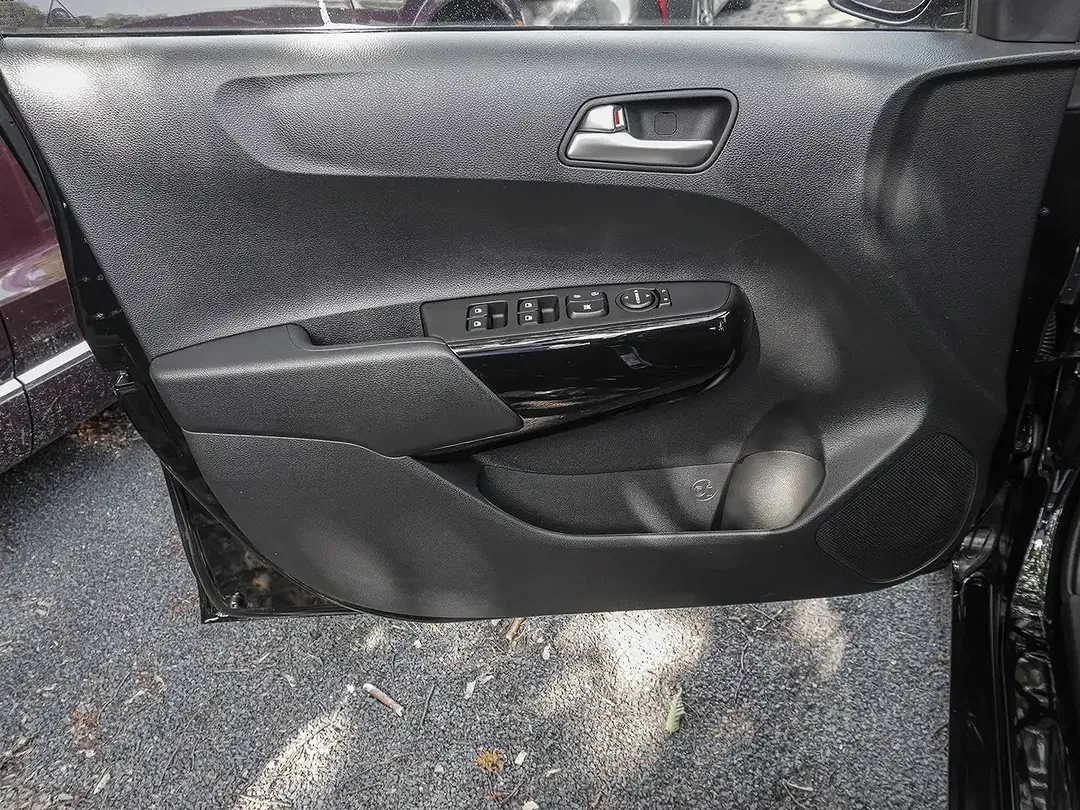 Kia Picanto - Thumbnail 13