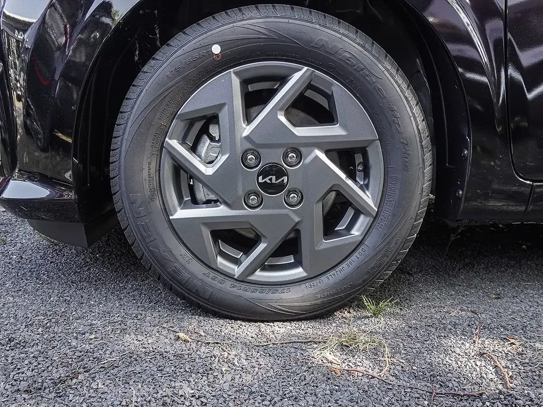 Kia Picanto - Thumbnail 3