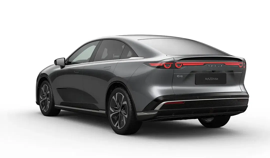 Mazda 6e - Thumbnail 3