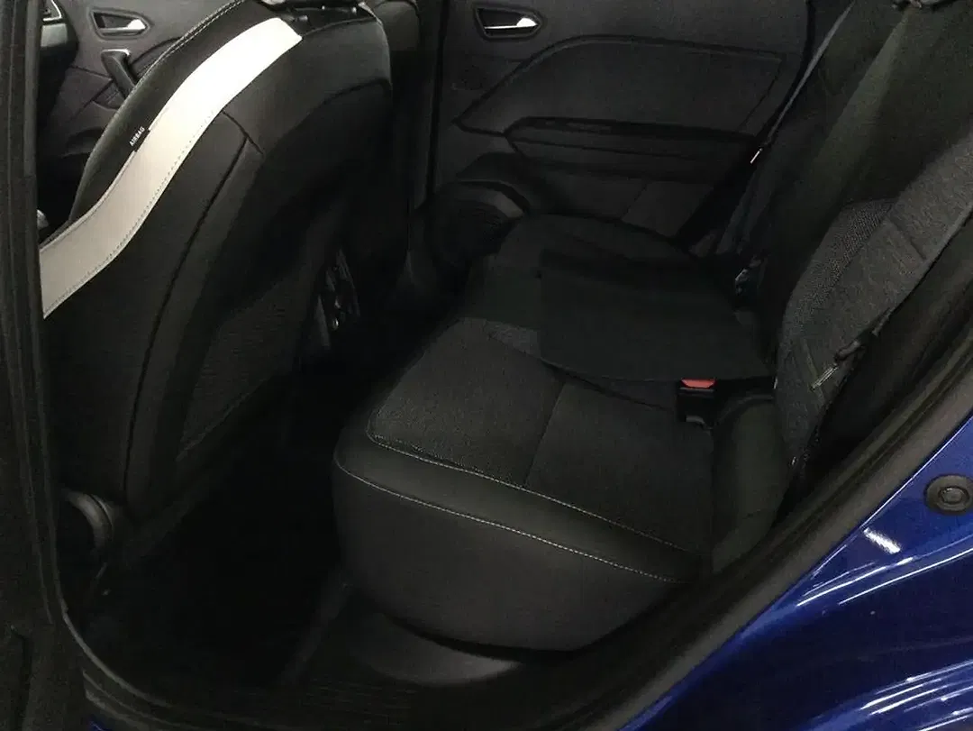 Mitsubishi ASX - Thumbnail 6