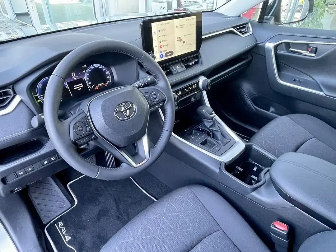 Toyota RAV 4 - Thumbnail 7