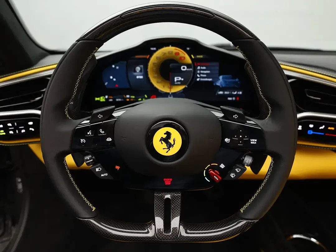 Ferrari 296 GTS - Thumbnail 12