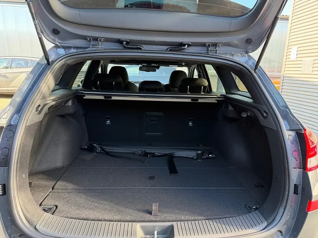 Hyundai i30 - Thumbnail 12