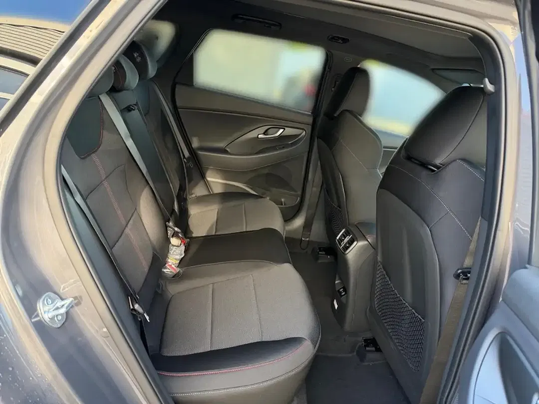 Hyundai i30 - Thumbnail 13