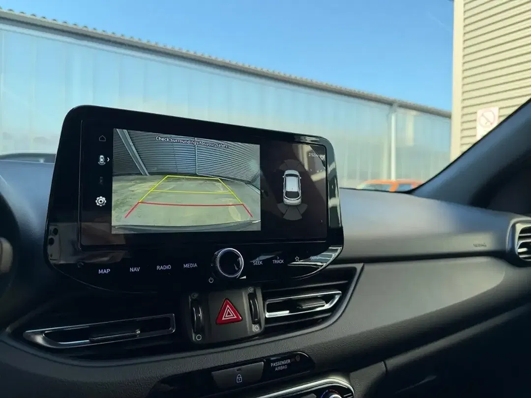 Hyundai i30 - Thumbnail 15