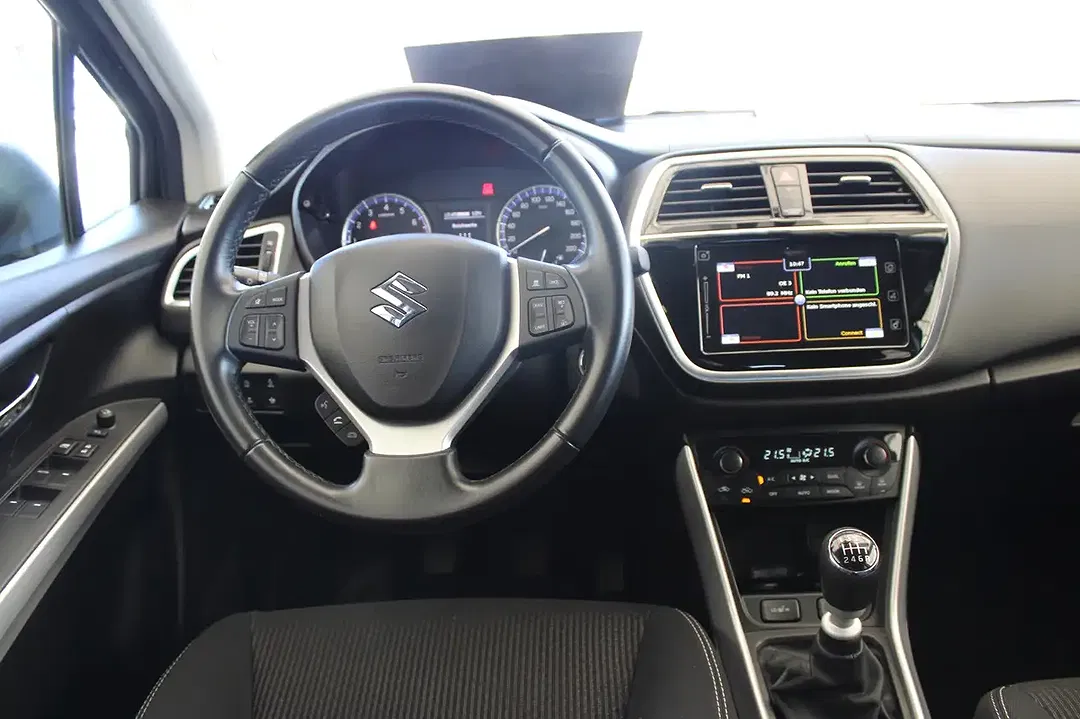 Suzuki S-Cross - Thumbnail 7