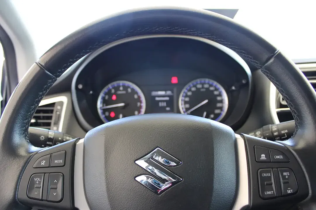 Suzuki S-Cross - Thumbnail 8