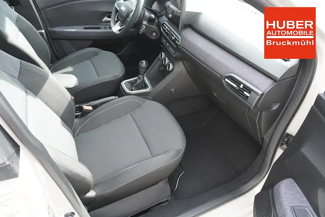 Dacia Sandero - Thumbnail 13