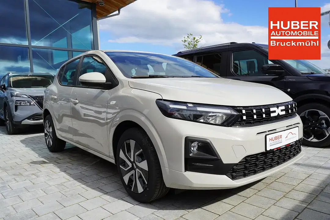 Dacia Sandero - Thumbnail 3