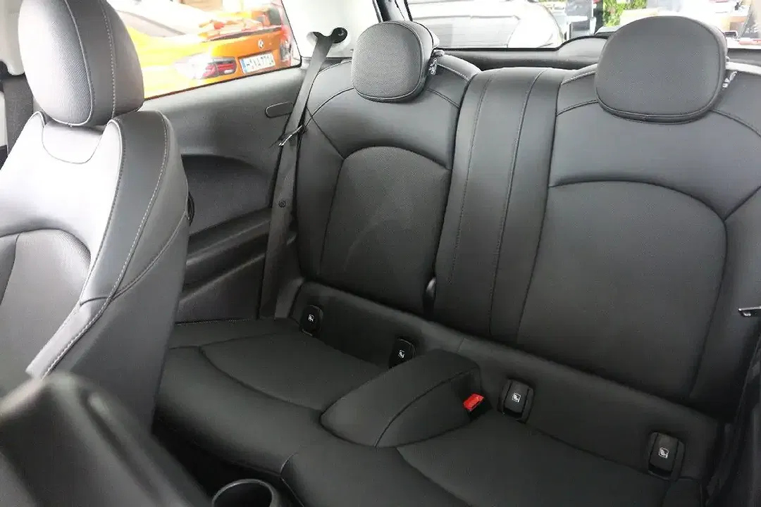 MINI Cooper S - Thumbnail 12