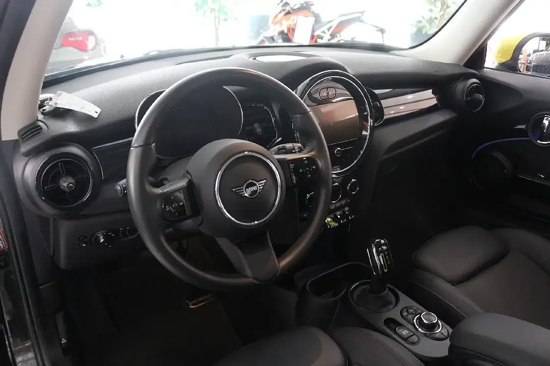 MINI Cooper S - Thumbnail 8