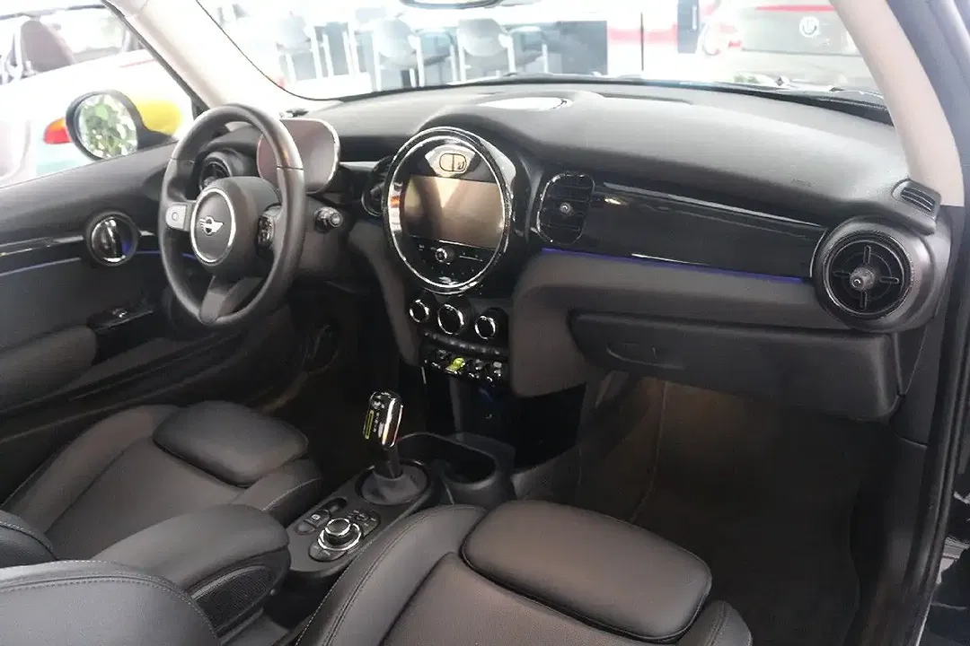 MINI Cooper S - Thumbnail 9