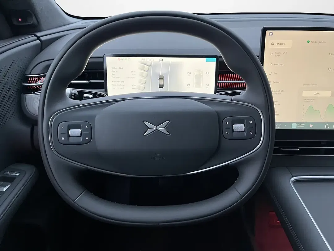 Xpeng G6 - Thumbnail 5