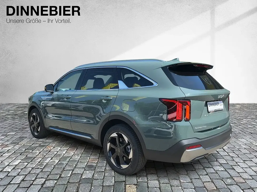 Kia Sorento - Thumbnail 2