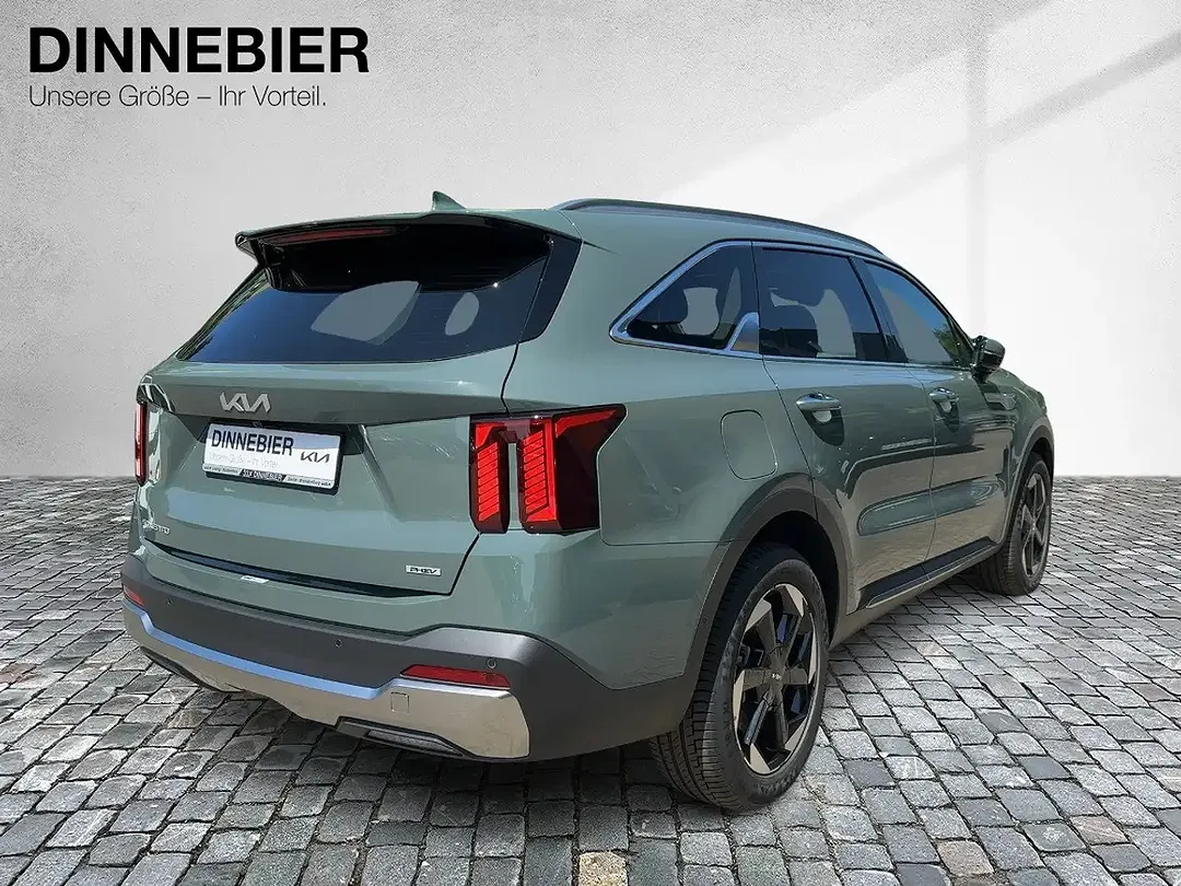 Kia Sorento - Thumbnail 3