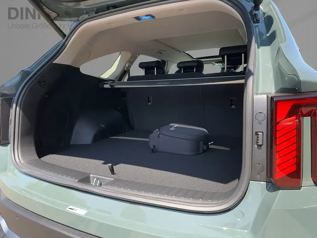 Kia Sorento - Thumbnail 6