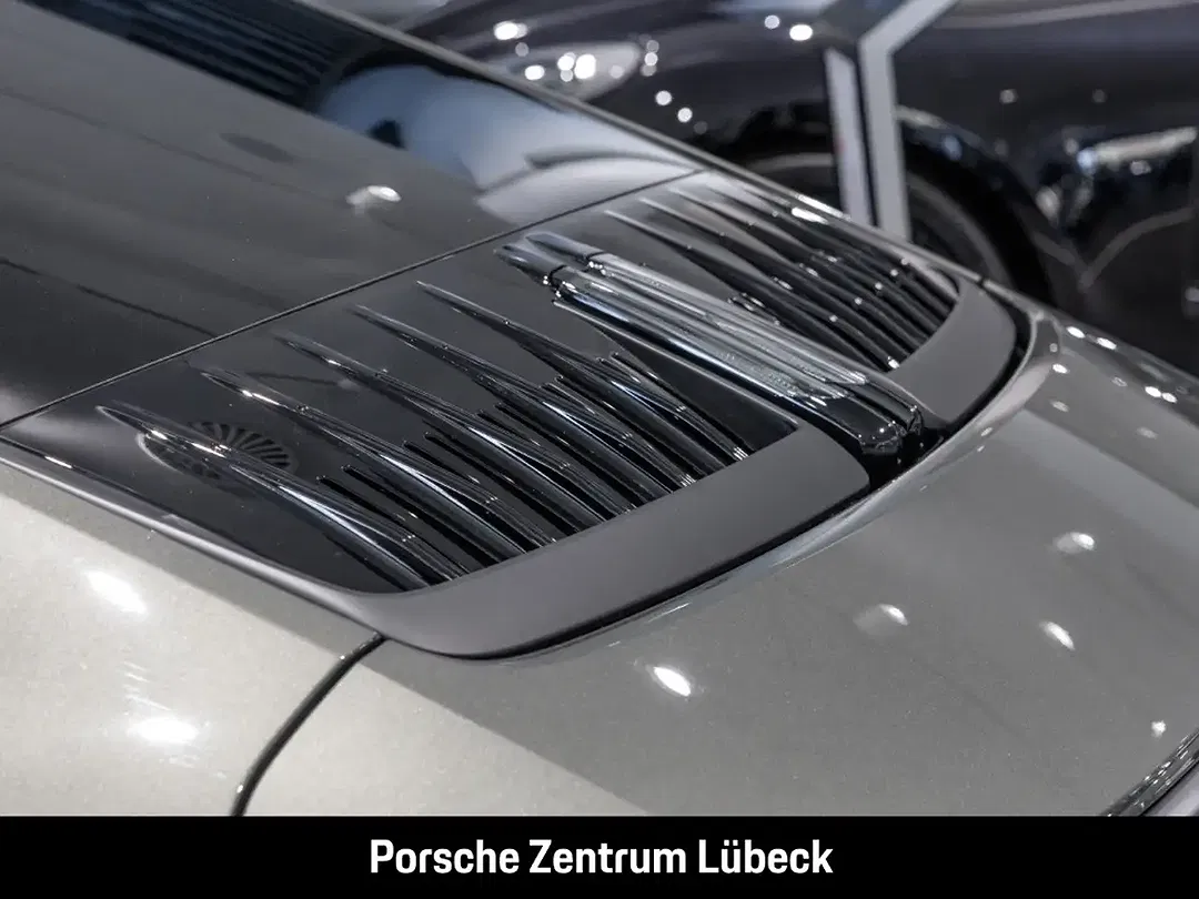 Porsche 992 - Thumbnail 15