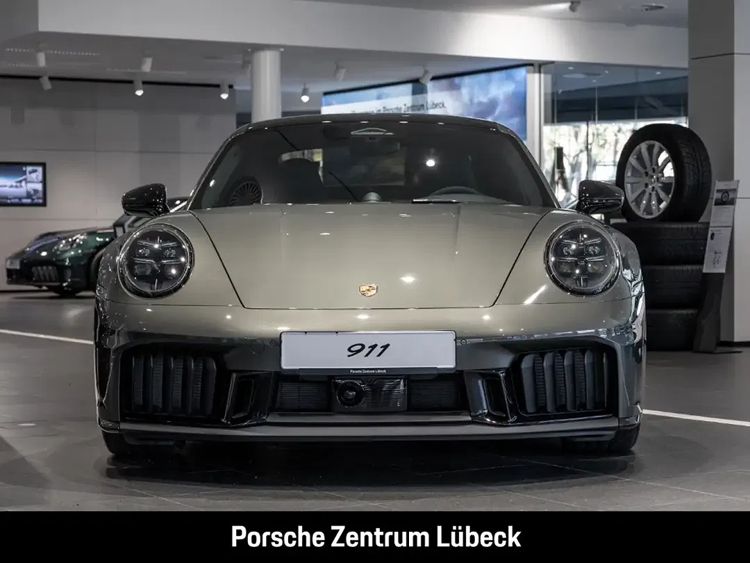 Porsche 992 - Thumbnail 7