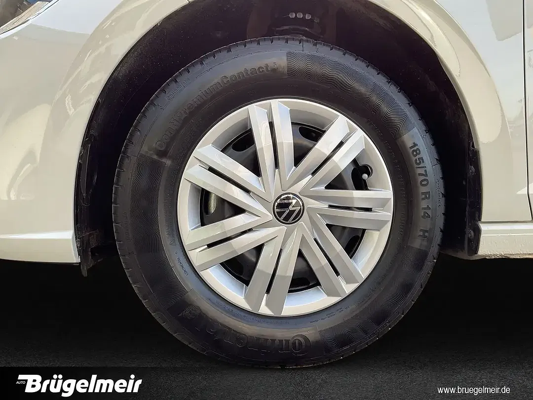 Volkswagen Polo - Thumbnail 9
