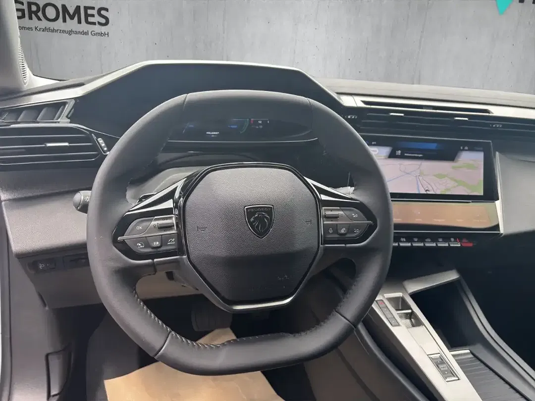 Peugeot 308 - Thumbnail 10