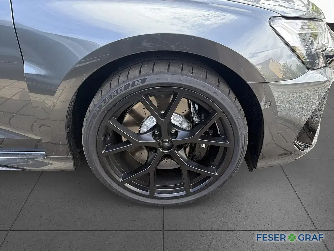 Audi RS3 - Thumbnail 4