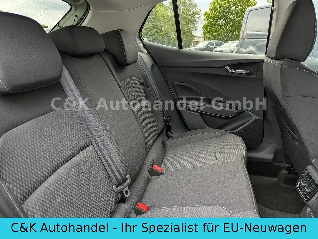 Skoda Fabia - Thumbnail 7