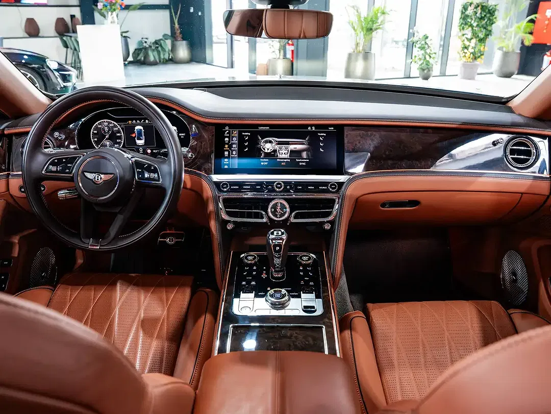 Bentley Flying Spur - Thumbnail 11