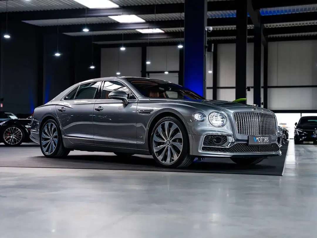 Bentley Flying Spur - Thumbnail 6