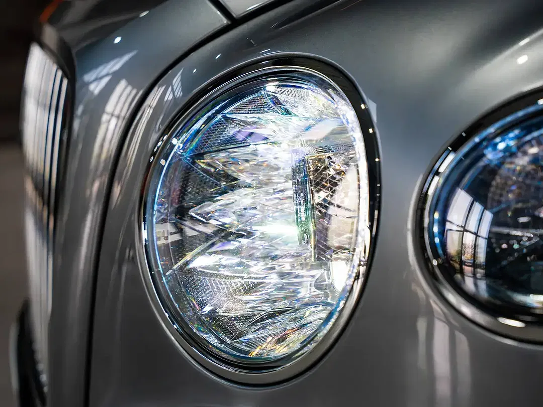 Bentley Flying Spur - Thumbnail 8