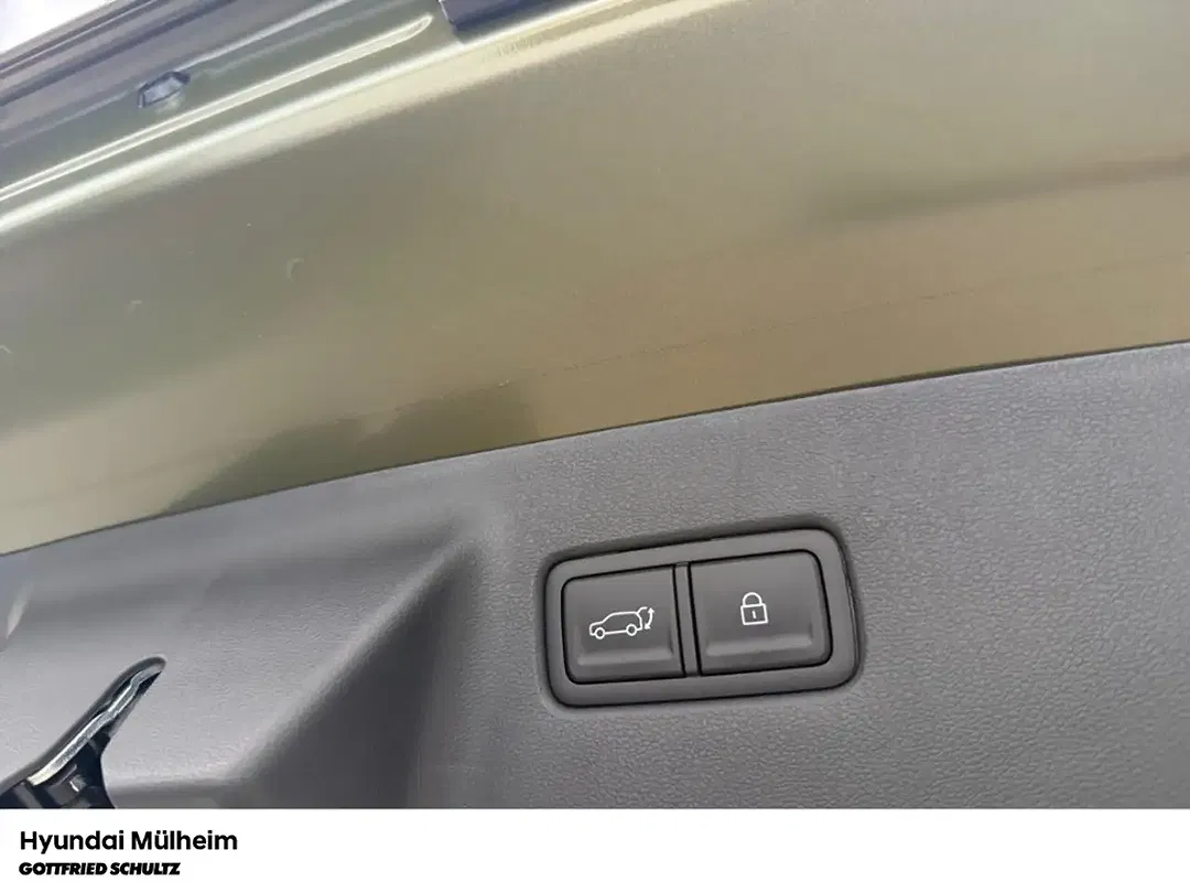 Hyundai SANTA FE - Thumbnail 11