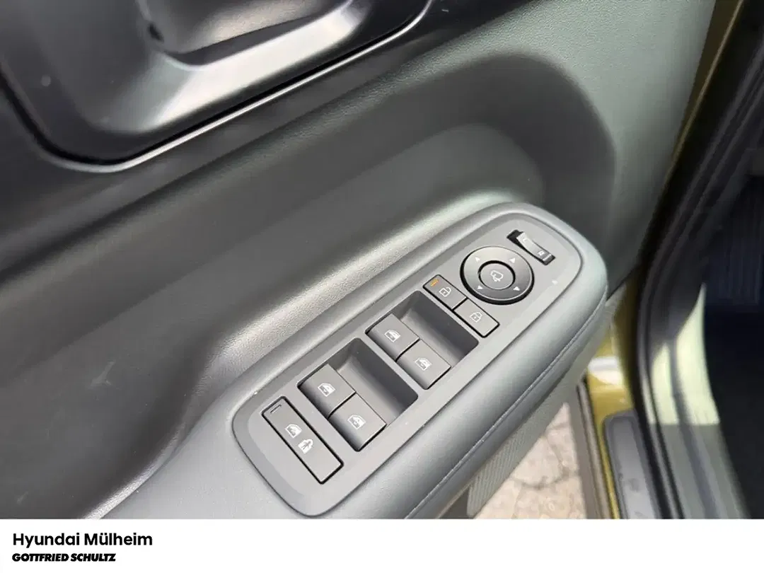 Hyundai SANTA FE - Thumbnail 9