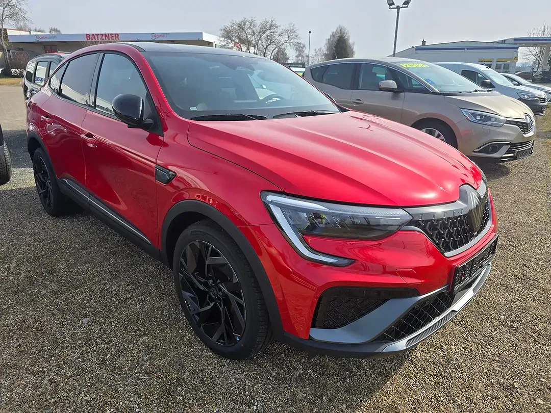 Renault Arkana - Thumbnail 2
