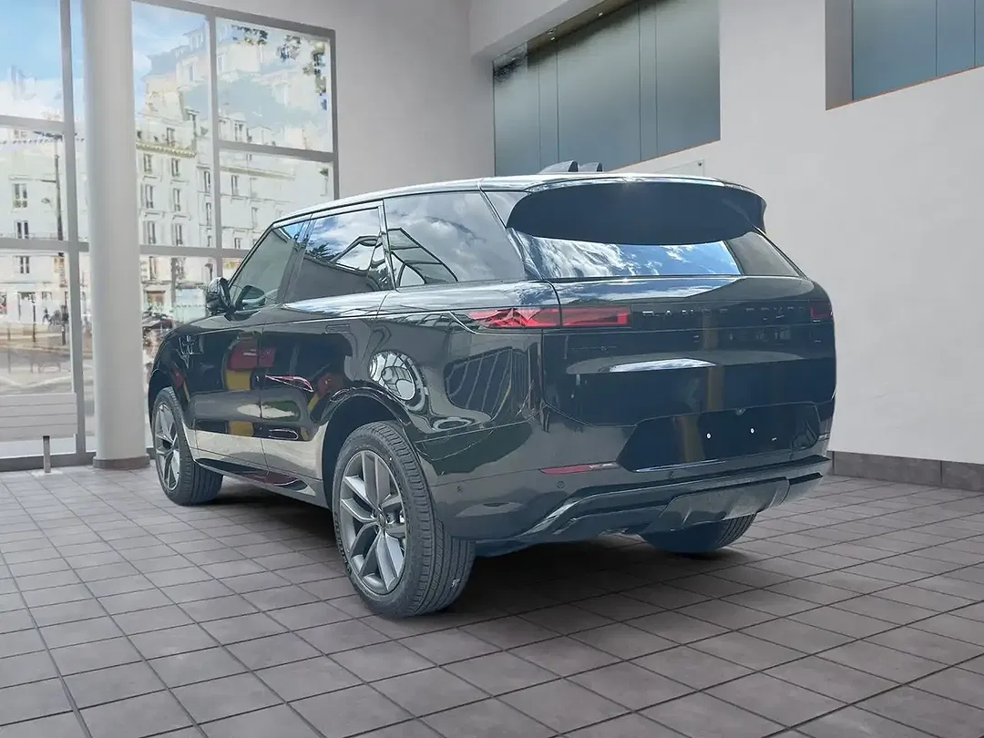Land Rover Range Rover Sport - Thumbnail 3
