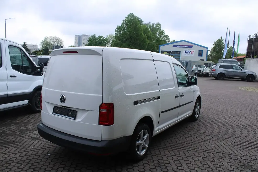 Volkswagen Caddy - Thumbnail 5