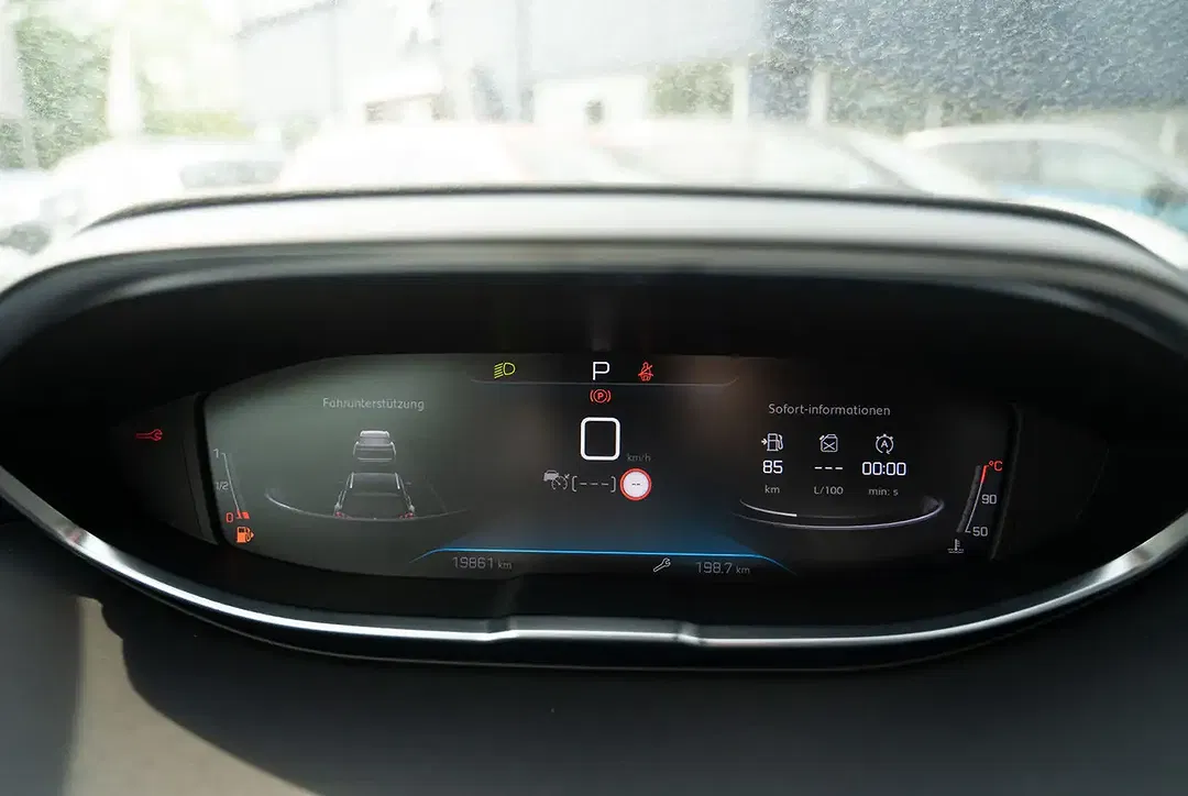 Peugeot 3008 - Thumbnail 13
