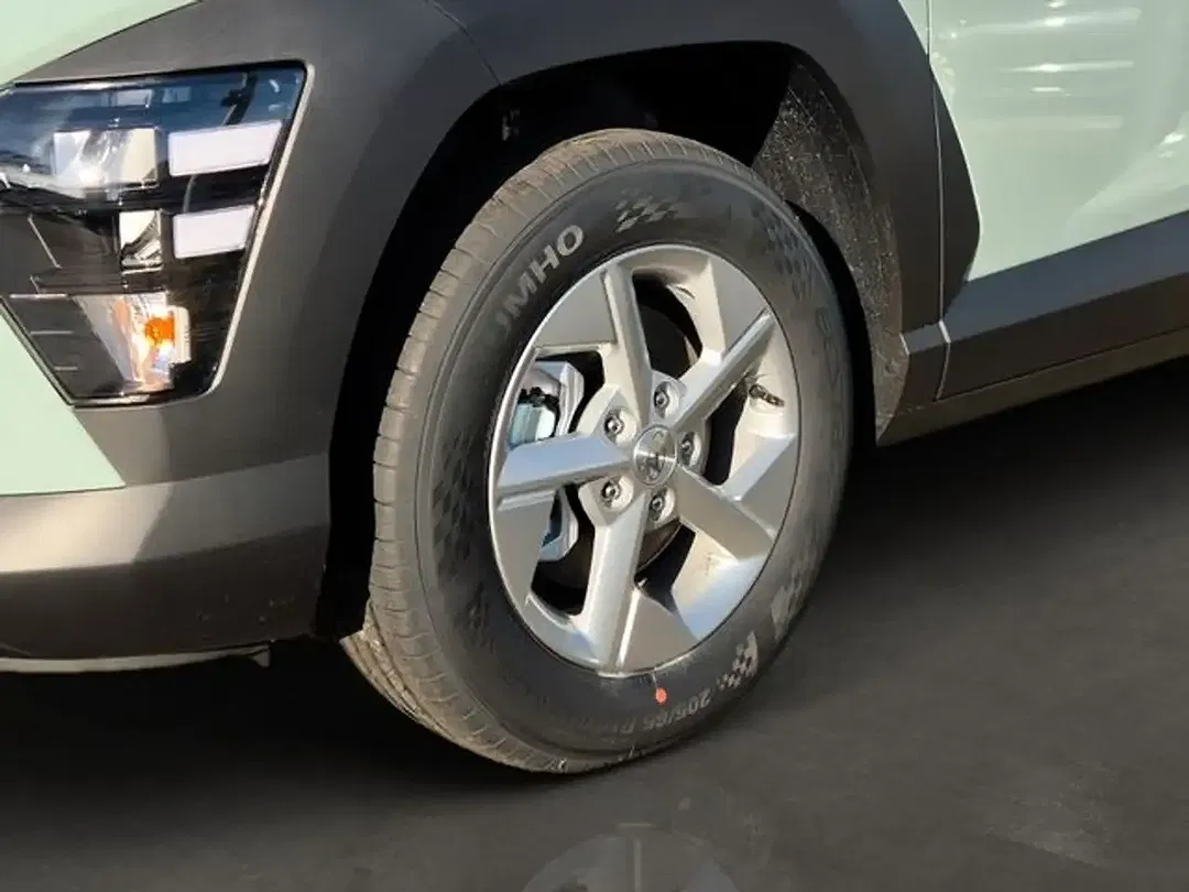Hyundai KONA - Thumbnail 6