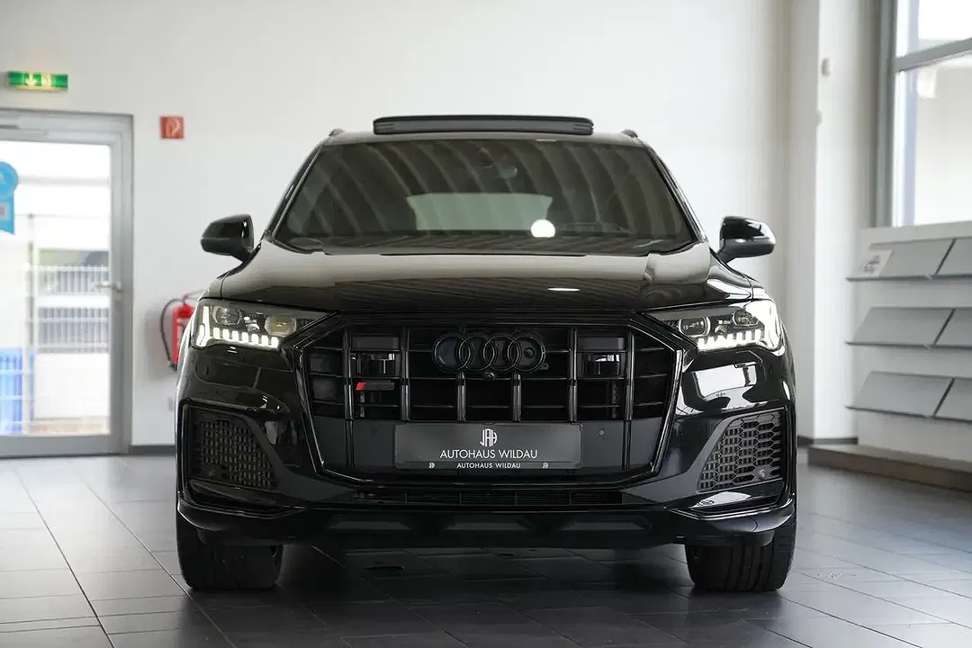 Audi SQ7 - Thumbnail 3