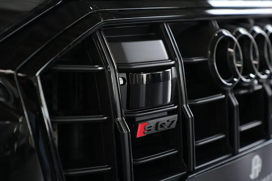 Audi SQ7 - Thumbnail 5